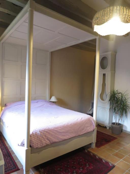 Le Moulin Du Pont, Chambre Double Independante. Mordelles Экстерьер фото